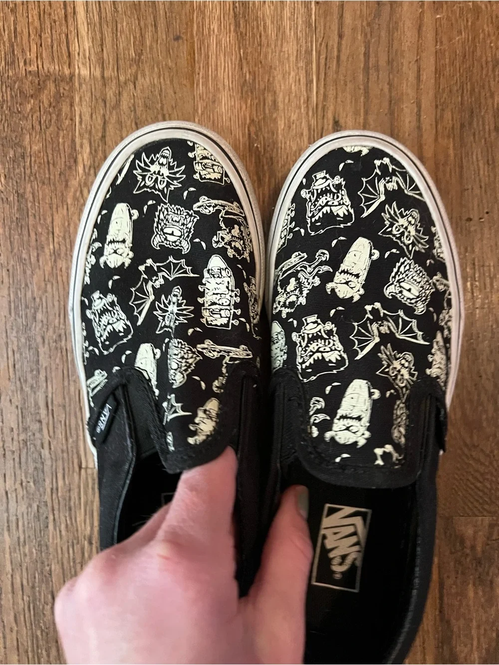 Rare Glow In The Dark Vans Spooky Halloween Slip On Cat Monster Bat 2.5 Shoe